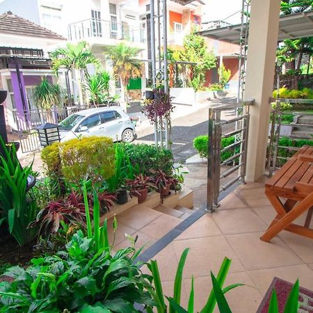 Villa El Nino 5 Bedroom Dengan Rooftop Mountain View Batu  Exterior photo